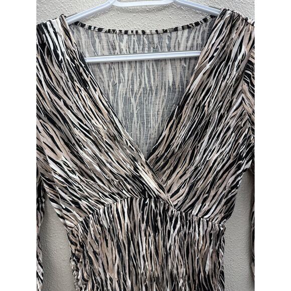 Womens Motherhood Maternity Blouse Size Small Brown Striped 3/4 Sleeve V-Neck - Picture 2 of 10